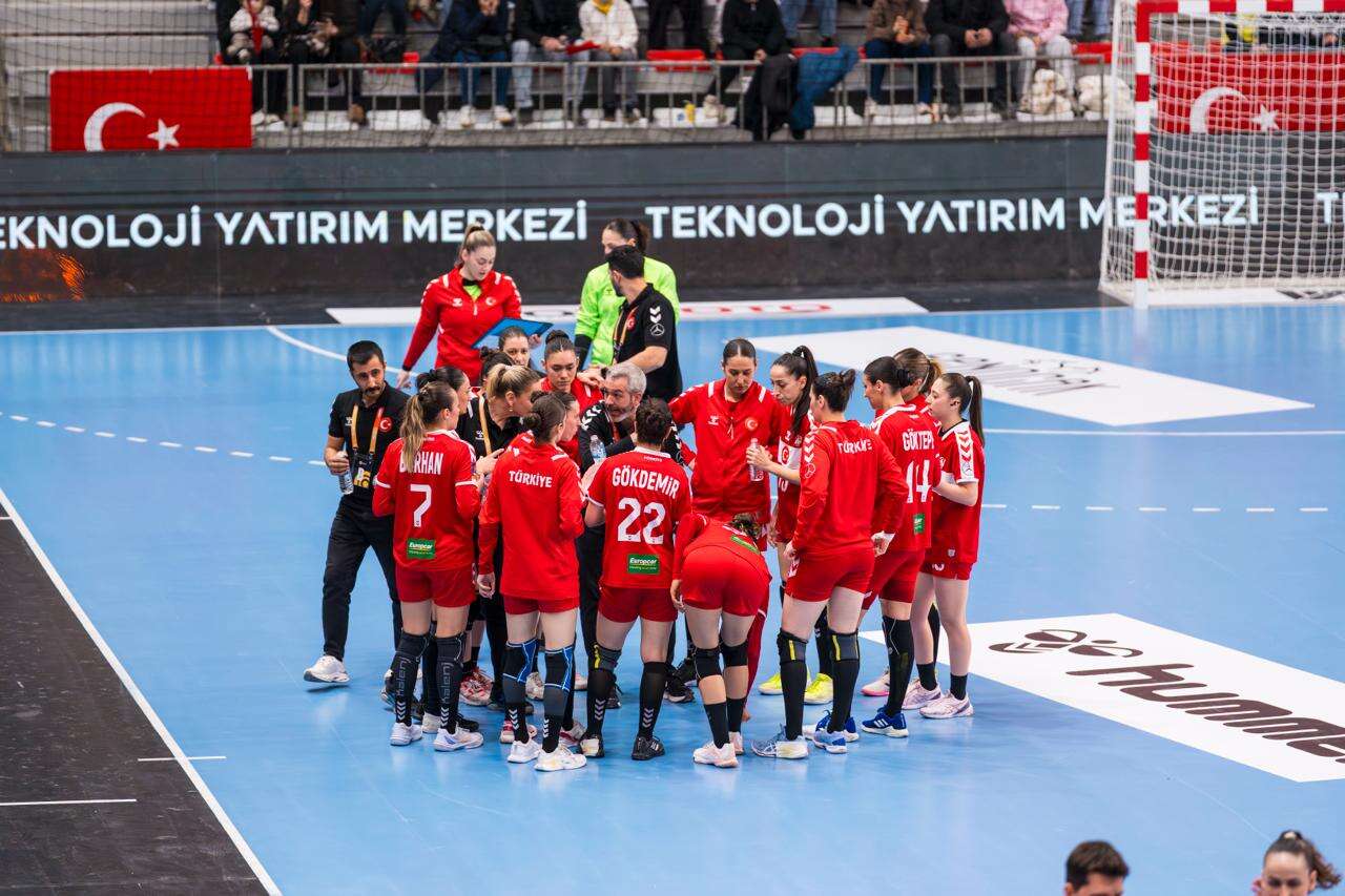 Yalıkavakspor’da Milli Takım Mesaisi: A Takımdan Altyapıya 11 Sporcu Milli Davet Aldı 2